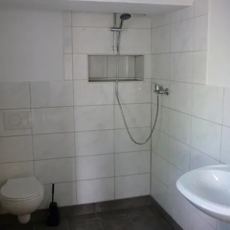 Gemuetliches Schlaffass Am Schwimmteich Mit Heizung Apartment Burg  Exterior photo