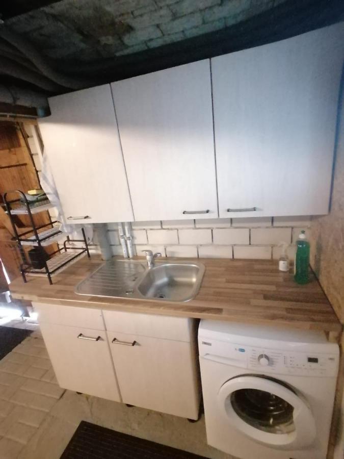 Gemuetliches Schlaffass Am Schwimmteich Mit Heizung Homestay *
